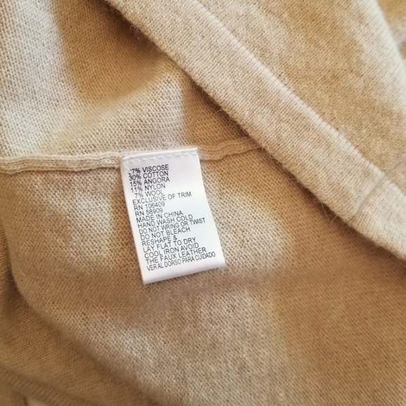 🍂Cremieux Tan Knit Dress w/ Faux Leather Shoulders - Picture 5 of 5